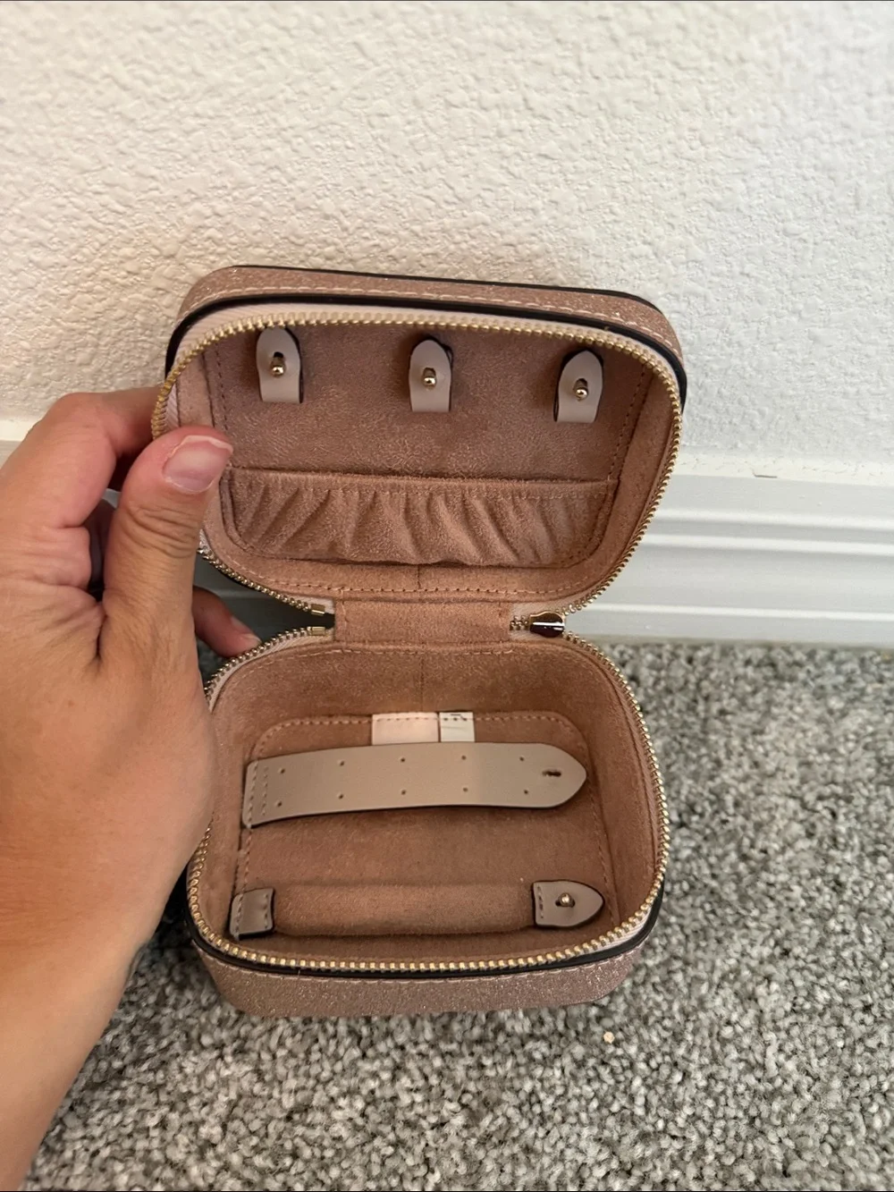 kate spade rose gold glitter jewelry travel case